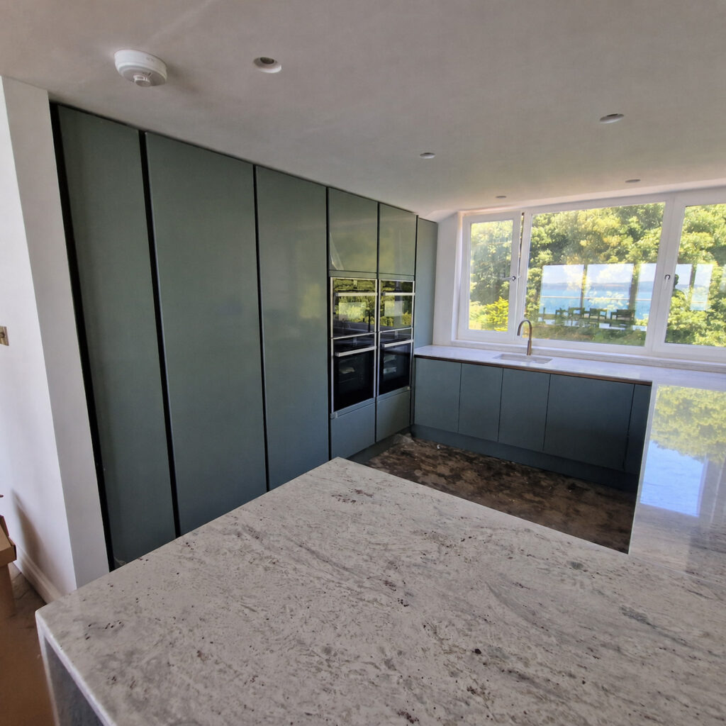 South Devon Fitted Kitchen Clean